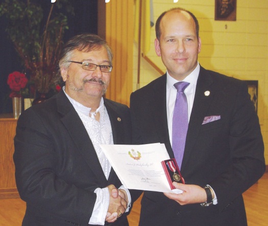 L. to R.: Andriy Hladyshevsky, President of Shevchenko Foundation and Paul Grod, President of Ukrainian Canadian Congress