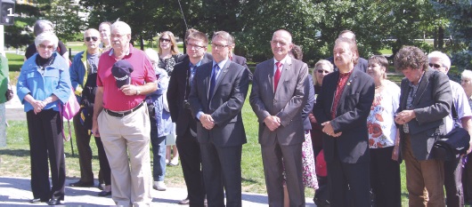 1 – L. to R.: MPP Donna Cansfield, MP Ted Opitz, MP Wladislaw Lizon and former MPP Yuri Shymko with the Ukrainian community