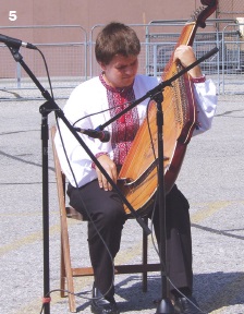 5 – Bandurist Borys Ostapienko